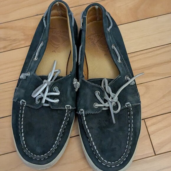 Dark blue leather vintage boat shoes - size 39 (made in Brazil) - Picture 1 of 6